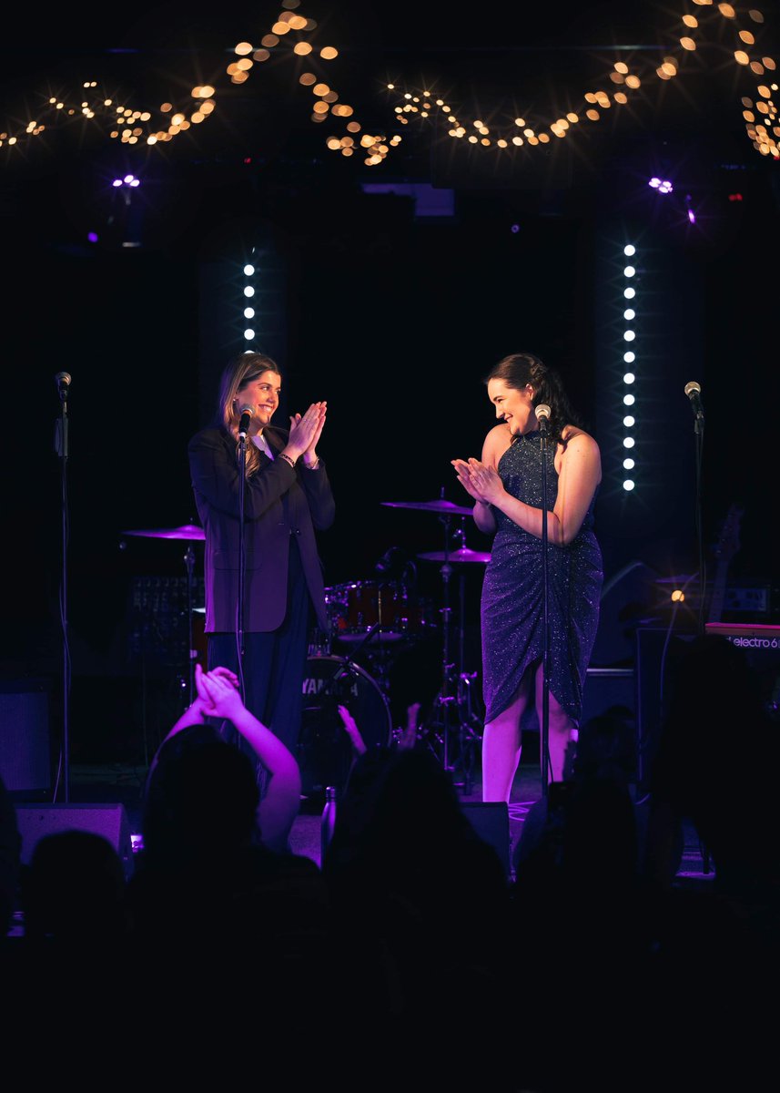 Lauren Dunwell tweet media