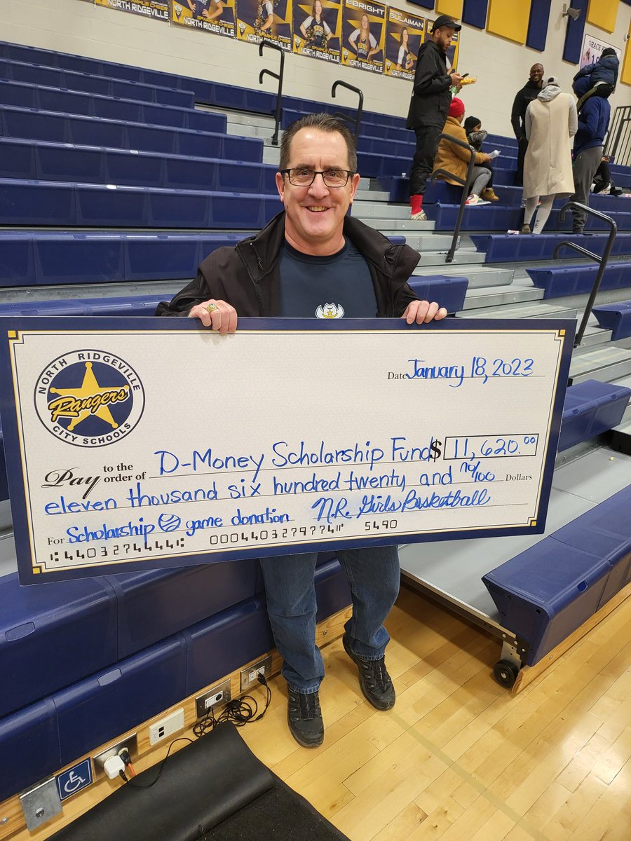 JohnPalcisko's tweet photo. Thank you @NR_Rangers @NRHSGirlsBball @NRCSRangers for having the David Palcisko Scholarship memorial game and putting together such an amazing event. We are so proud of David and the huge impact he is making in heaven. @jpalcisko @paytonpalcisko
#makeadifference https://t.co/AZTp7OhVrg
