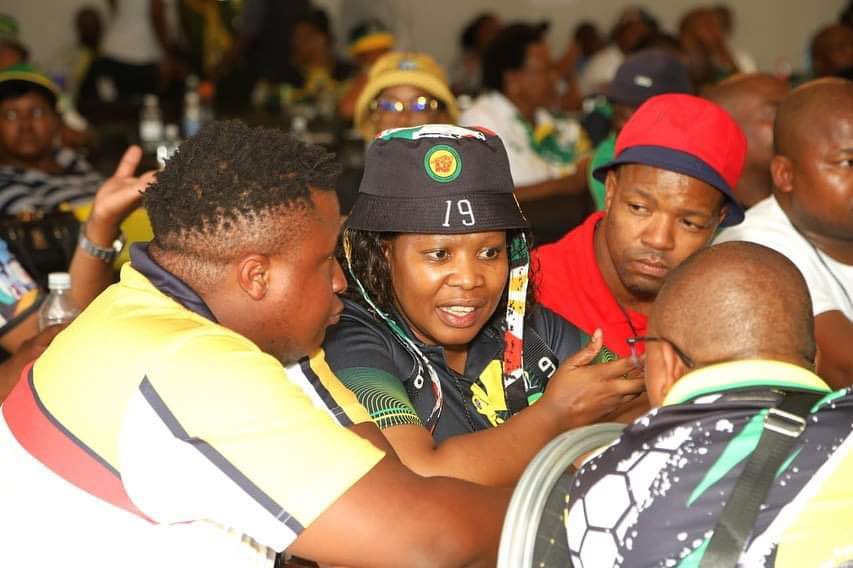 EdgarLegoale's tweet photo. Special military operation at the 9th anc free state conference . 🖤💚💛. #9thancfsconference #ancfs https://t.co/eJu4yklY5Y