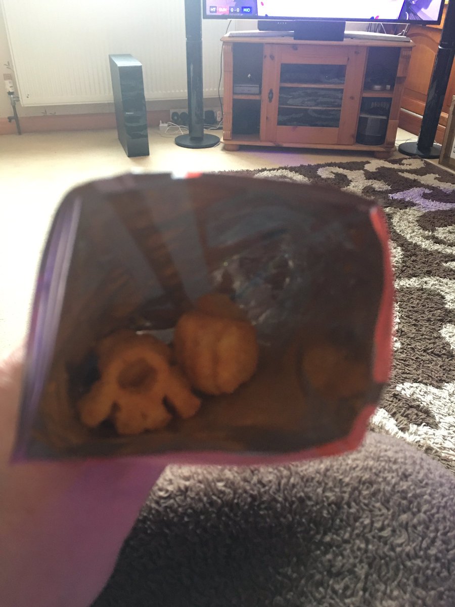 fitz43's tweet image. just opened a pack of Monster Munch by God you don't get a lot these days for your money
