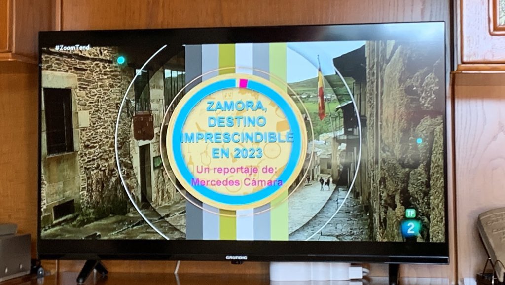 mapi_'s tweet photo. @ZoomTend_Tve Es vergonzoso que nos tengan que reconocer @CNTravelerSpain como destino imprescindible en 2023 para que le hagáis un poquito de caso a #Zamora
Dicho lo cual, gracias por el reportaje! #ZamoraEnamora #ZoomTend https://t.co/5X4xR52Wfs