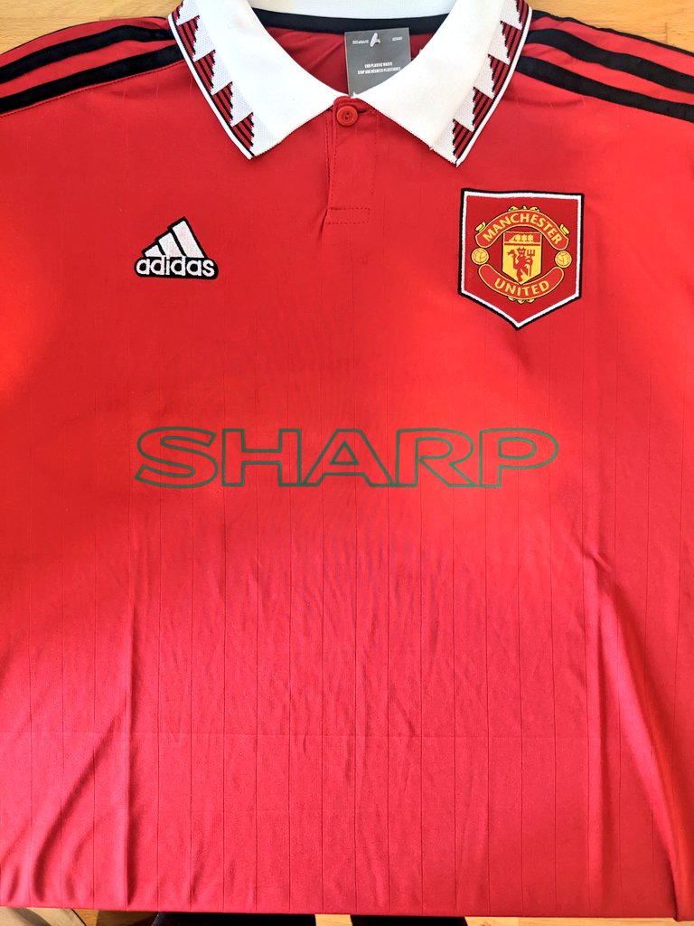 FootballTailor1's tweet photo. Step 1, Step 2, Step 3 and done!

#MUFC #ManchesterUnited #MANCHESTER #ARSMUN https://t.co/tO4NT5LBUg
