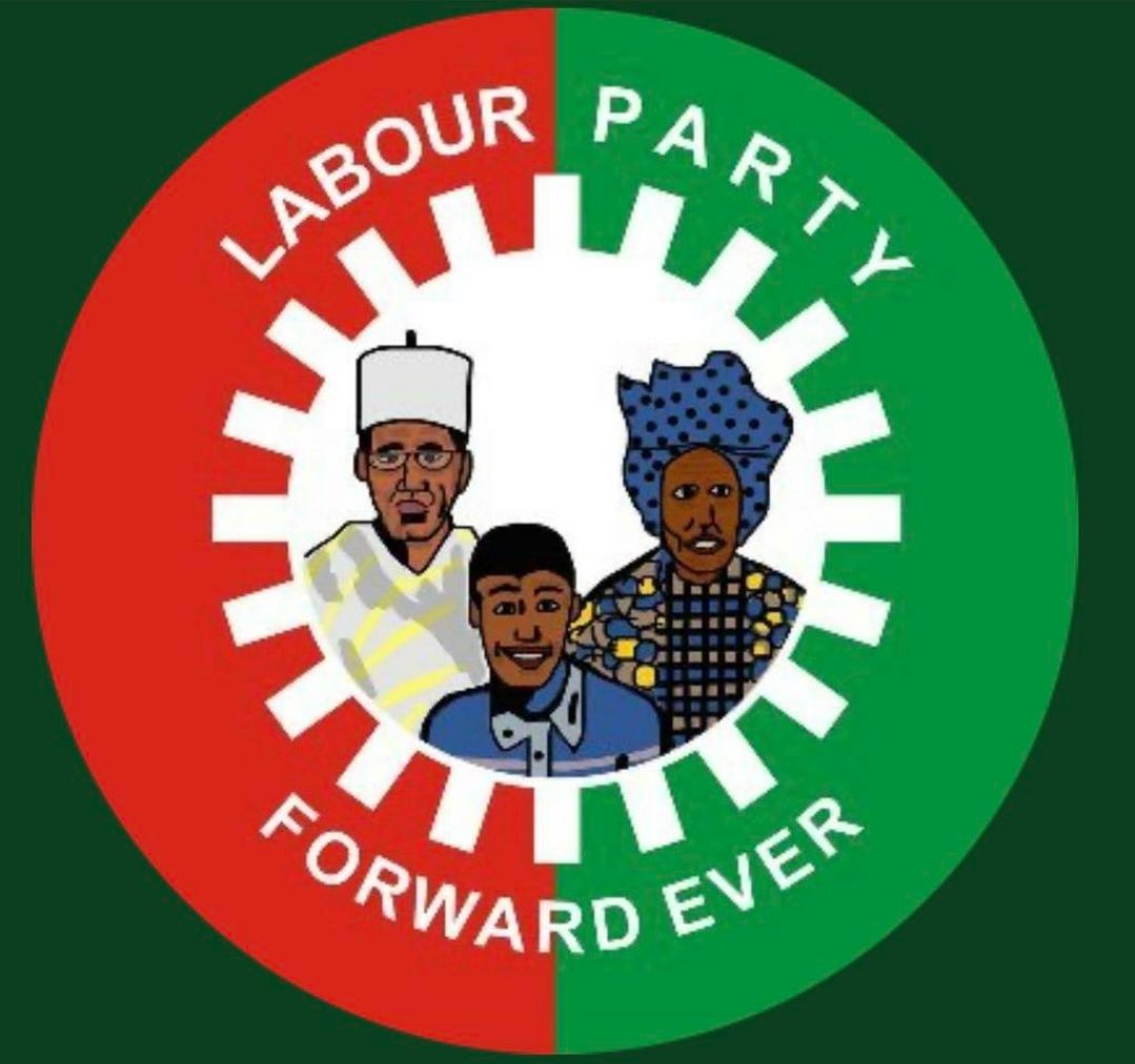 brotherbarth's tweet photo. I heard that Keyamo was caught offline telling someone that he doesn't see how APC can defeat @PeterObi at the polls. 

Jungle is maturing.

#ObiDattiInKano #PeterObiInChathamHouse #PeterObiInKano #VotePeterObiForPresident2023 https://t.co/UHdfQCneDC