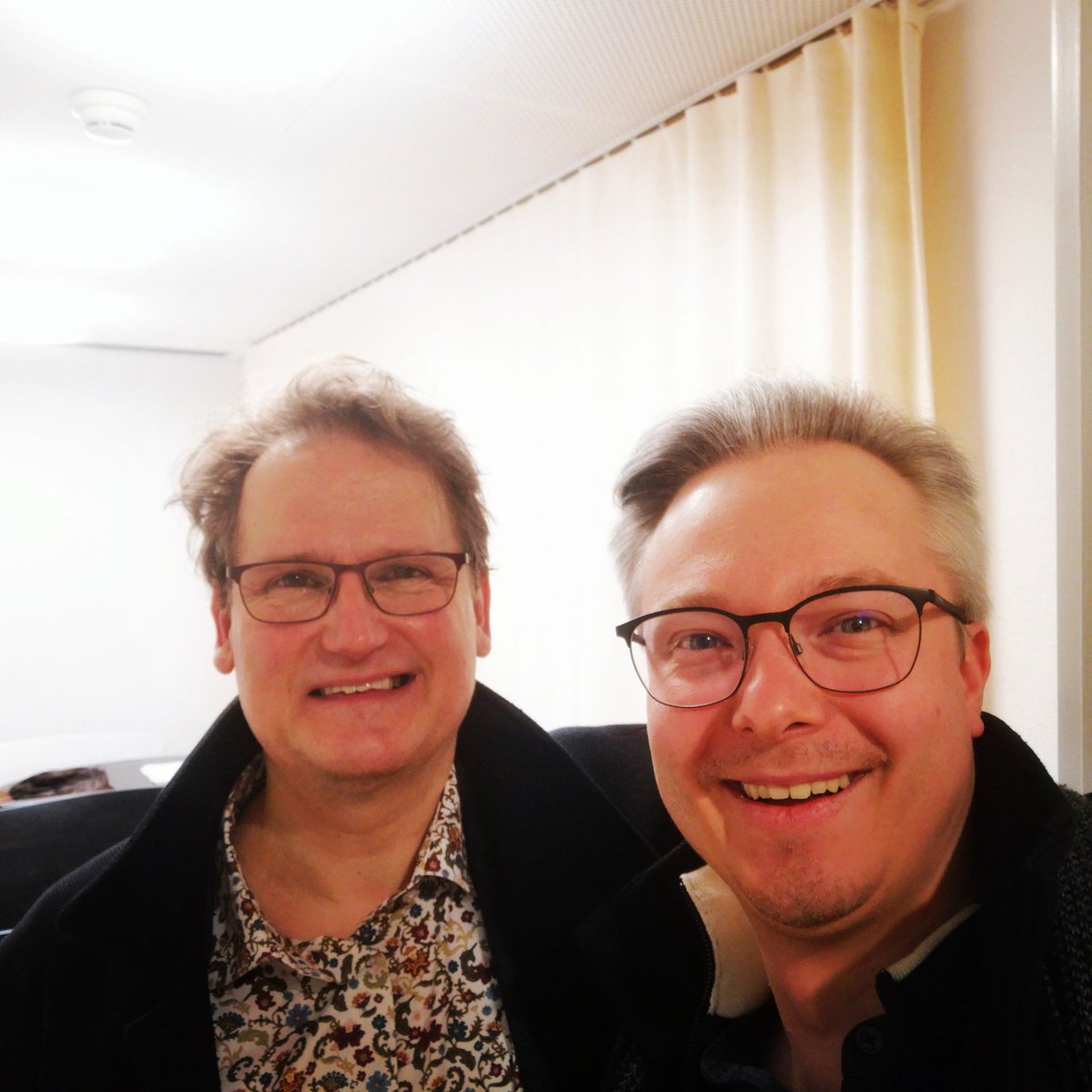 PitkanenJoonas's tweet photo. Two Finns in Zürich... Great concerts with Olli Mustonen and my amazing colleagues in Camerata Zürich! What an inspiring musician he is and the nicest person... Looking forward to work with him again in March
#leadartists
#ollimustonen https://t.co/VcJndgv0CH