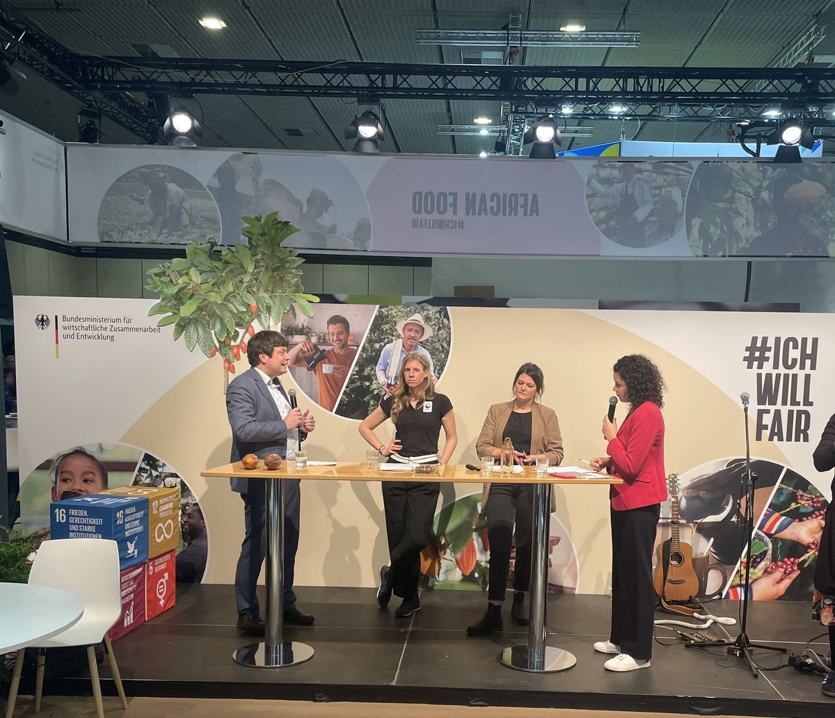 Food4Transformation (@food4transform) on Twitter photo What do new approaches for #deforestation free supply chains look like? Kerstin Weber and Christine Scholl from <a href="/WWF_Germany/">WWF Germany</a> with Sebastian Lesch <a href="/BMZ_Bund/">Bundesentwicklungsministerium</a> on new ways for #environment friendly supply chains, like the newly enacted Supply Chain Due Diligence Act. #awareness What do new approaches for #deforestation free supply chains look like? Kerstin Weber and Christine Scholl from <a href="/WWF_Germany/">WWF Germany</a> with Sebastian Lesch <a href="/BMZ_Bund/">Bundesentwicklungsministerium</a> on new ways for #environment friendly supply chains, like the newly enacted Supply Chain Due Diligence Act. #awareness