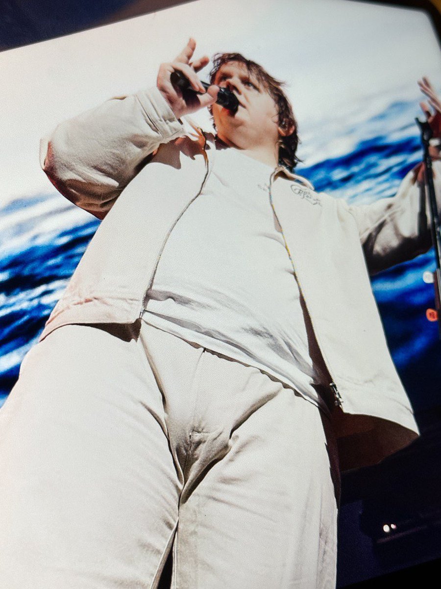 Mangina out in full force on this tour it seems