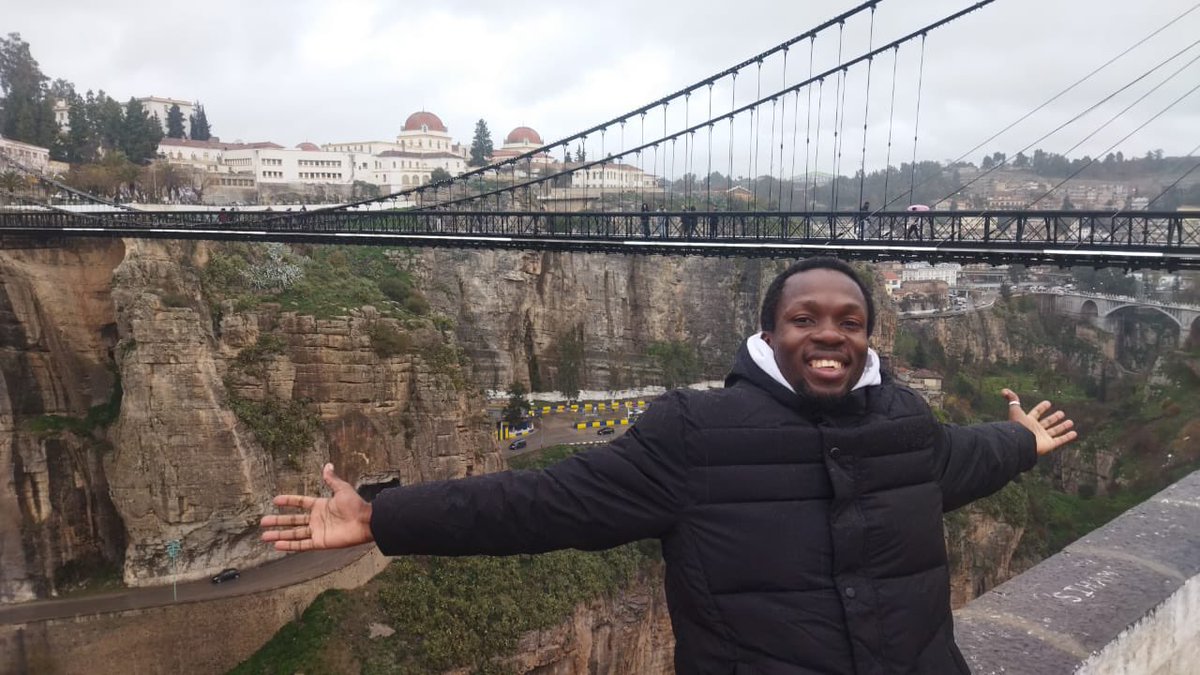 jermaine_egesa's tweet photo. In Sub-zero temperatures, all for the sake of photos and history 🤦🏾‍♂️

#JToTheWorld https://t.co/Obei6lWHy4