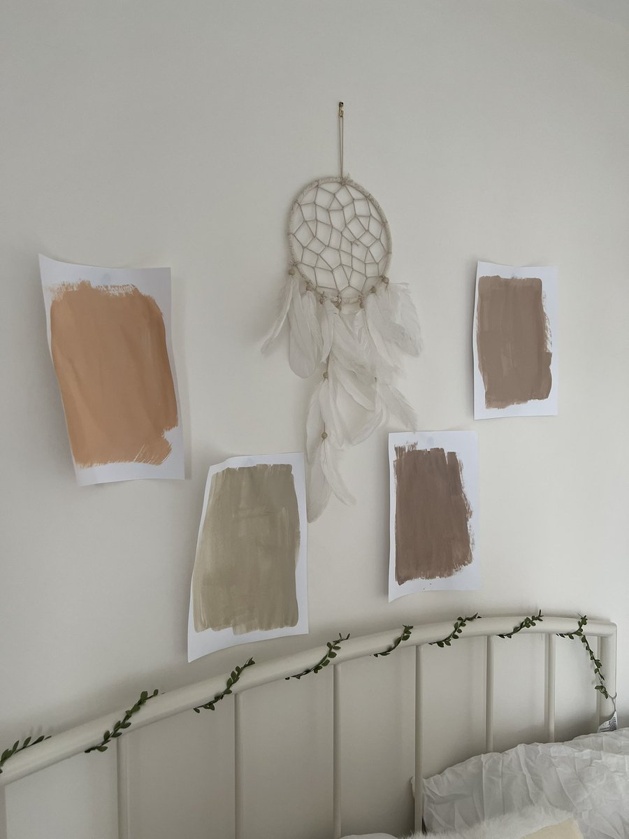 Emily Weston tweet media