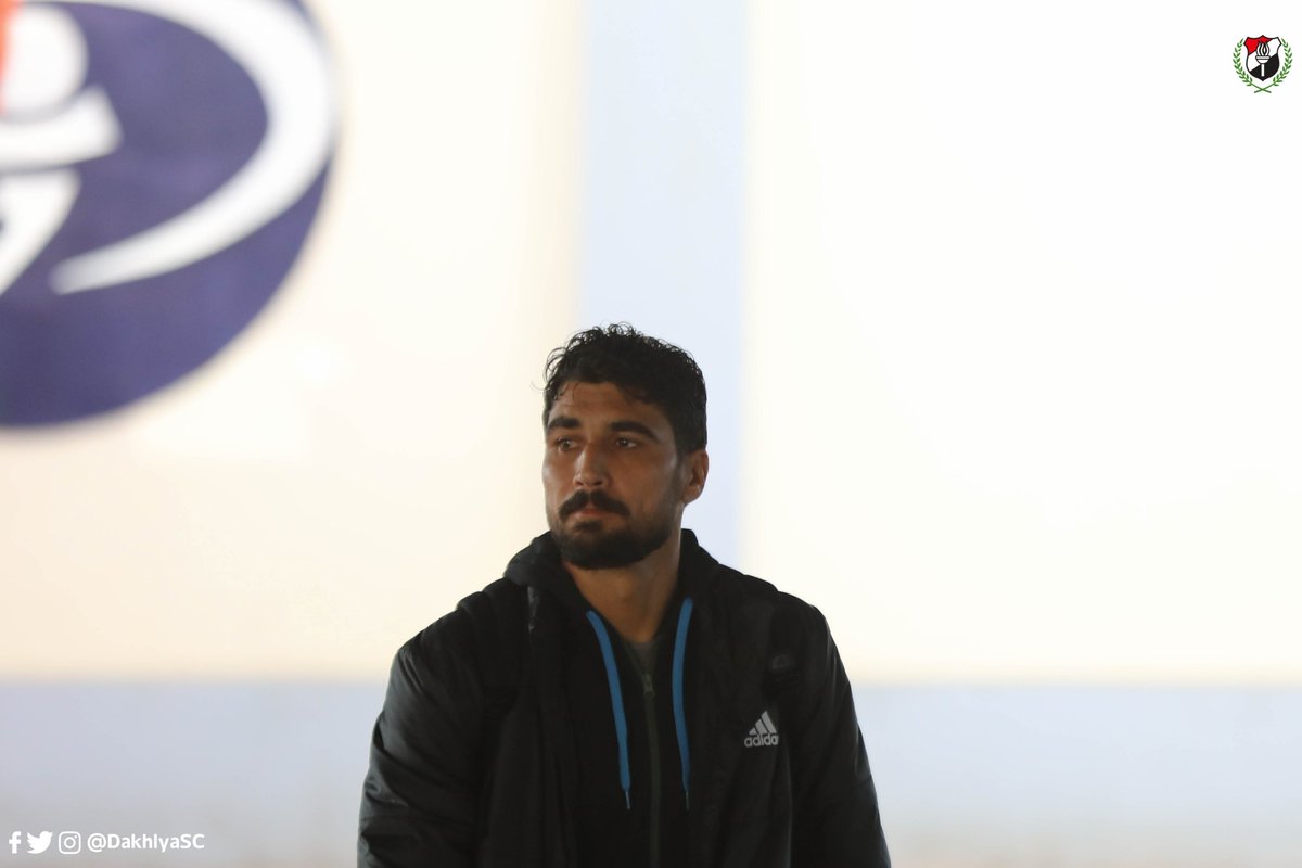 وصول فريق الداخلية إلى ملعب بتروسبورت .⚽️🚌