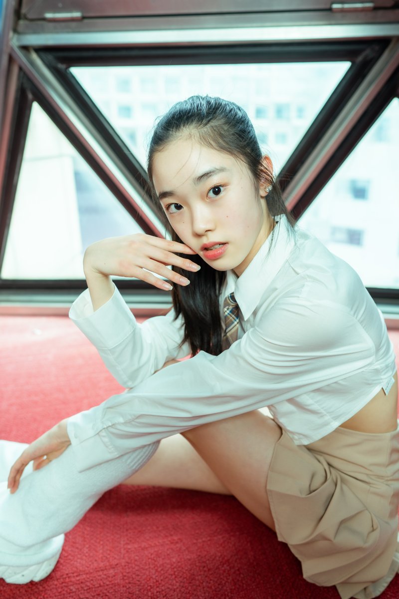 2023.1.22 懐かしの三角窓で model: Yua @yua_a15 #whitesuperiors #白