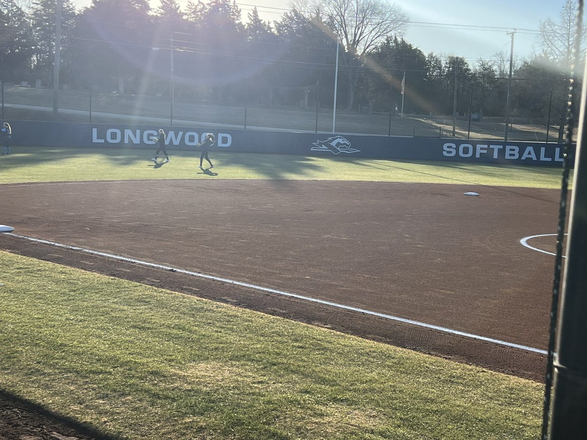 I had a great time yesterday <a href="/LongwoodSB/">Longwood Softball</a> camp. Thank you <a href="/DrCoachBrown5/">Megan Brown PhD</a> and <a href="/JesseDreswick/">Timmy x</a> for putting on a great camp and campus tour of your beautiful campus. I can’t wait to come back again <a href="/FCBeanMcKinney/">Firecrackers NC Bean/McKinney</a>