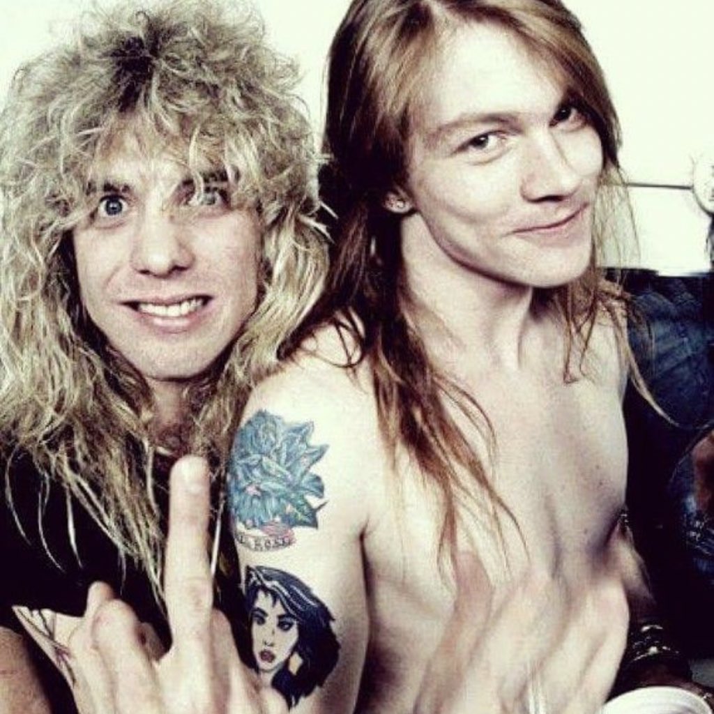 Happy birthday to the man with the bright smile Steven Adler  
