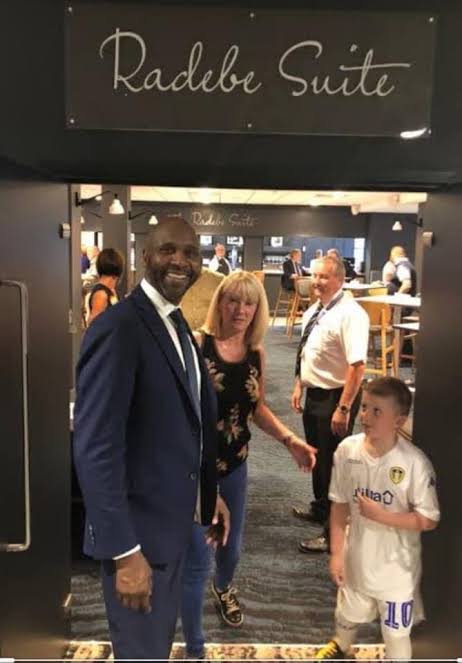 Am_Blujay's tweet photo. Lucas Radebe is immortalised in Leeds he is a god https://t.co/jQ676lkZj7