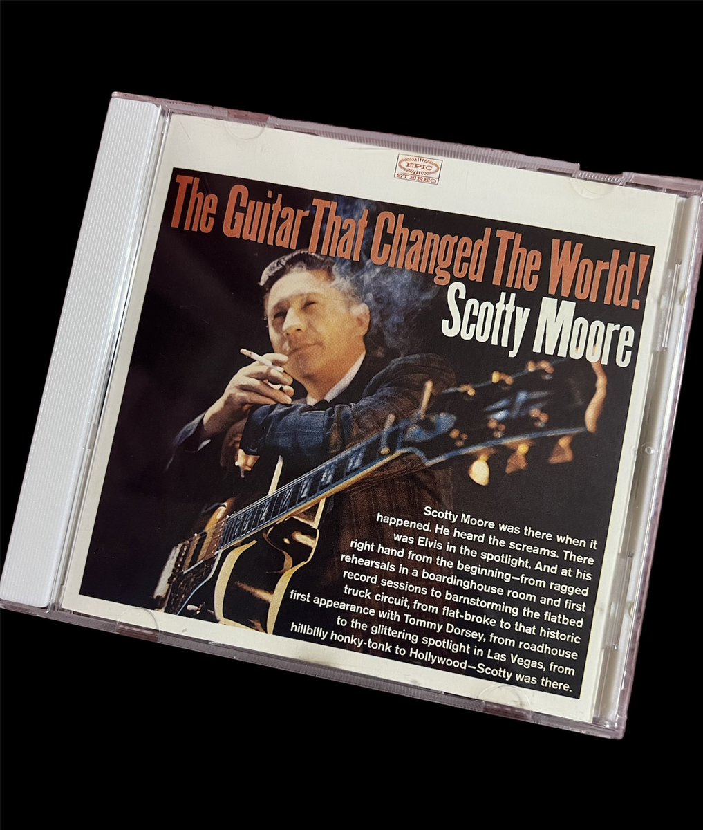 winona49552839's tweet image. #カッコいいアルバムジャケを無言で貼る
達観した雰囲気漂う一枚…
今月お誕生日だったエルヴィスと❤︎
#ScottyMoore #ElvisPresley