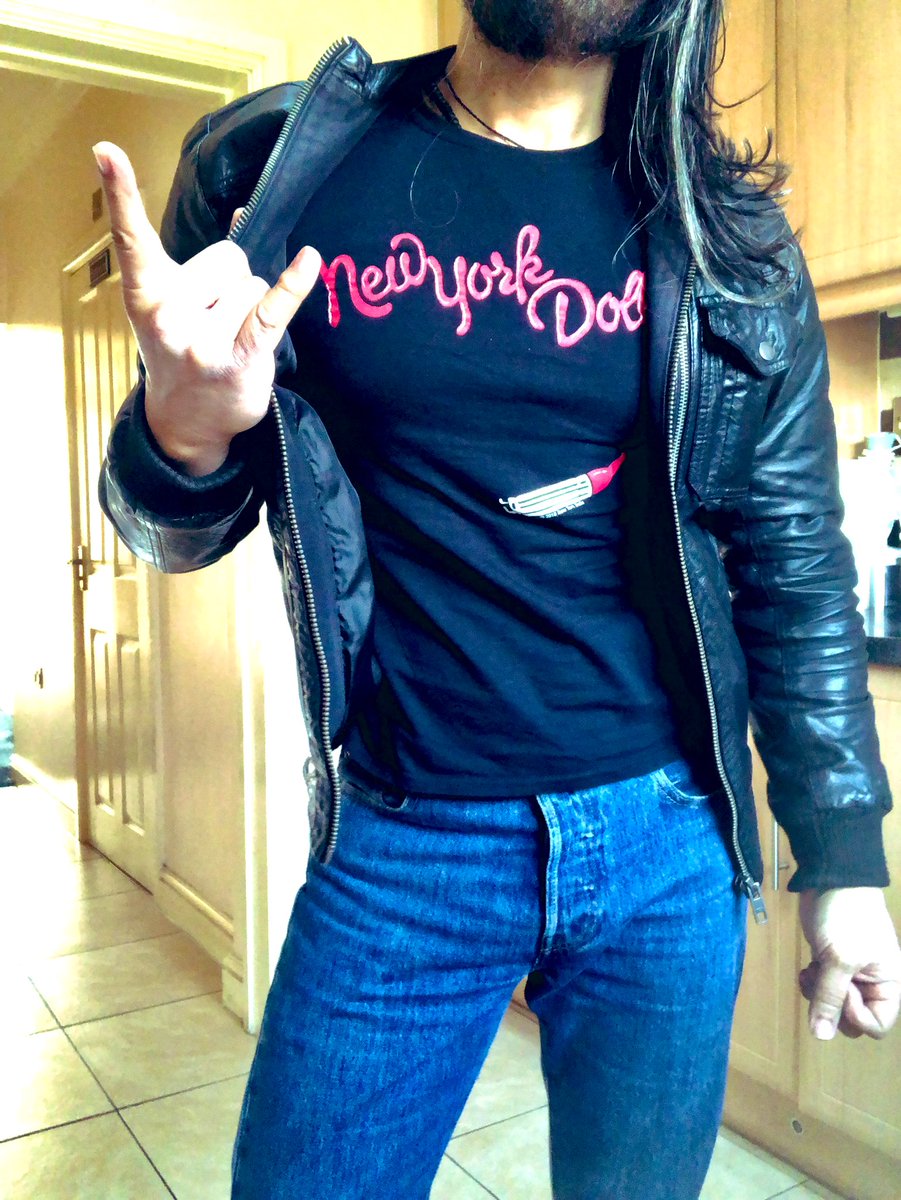 It’s a New York Dolls kinda Sunday funday 💄👄👠🖤🤘🏽

#NewYorkDolls #PunkRock