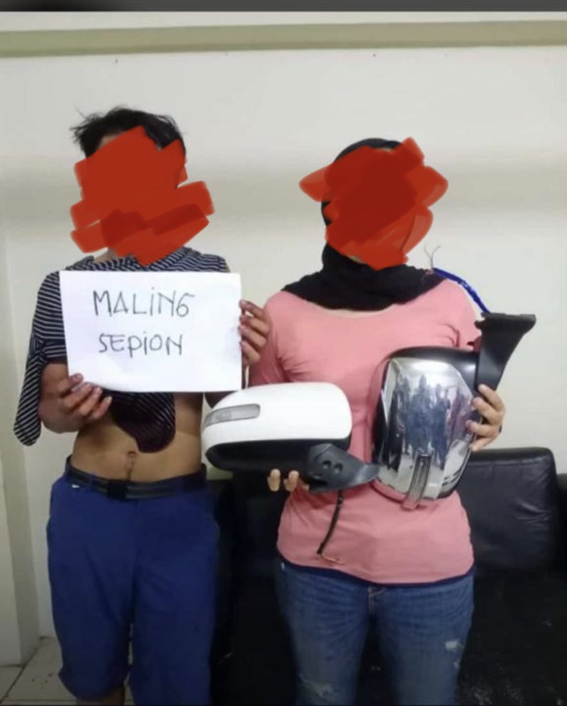 RT_Kalcit's tweet photo. Maling spion di Tower Akasia Kalibata City. Saat ini sedang dalam proses penanganan petugas. Mohon untuk senantiasa menambahkan alarm pengaman di mobil masing-masing.

Info: Pengurus Caretaker RW 11 Kalibata City @DivHumas_Polri @DKIJakarta https://t.co/AvE9QJx30Y
