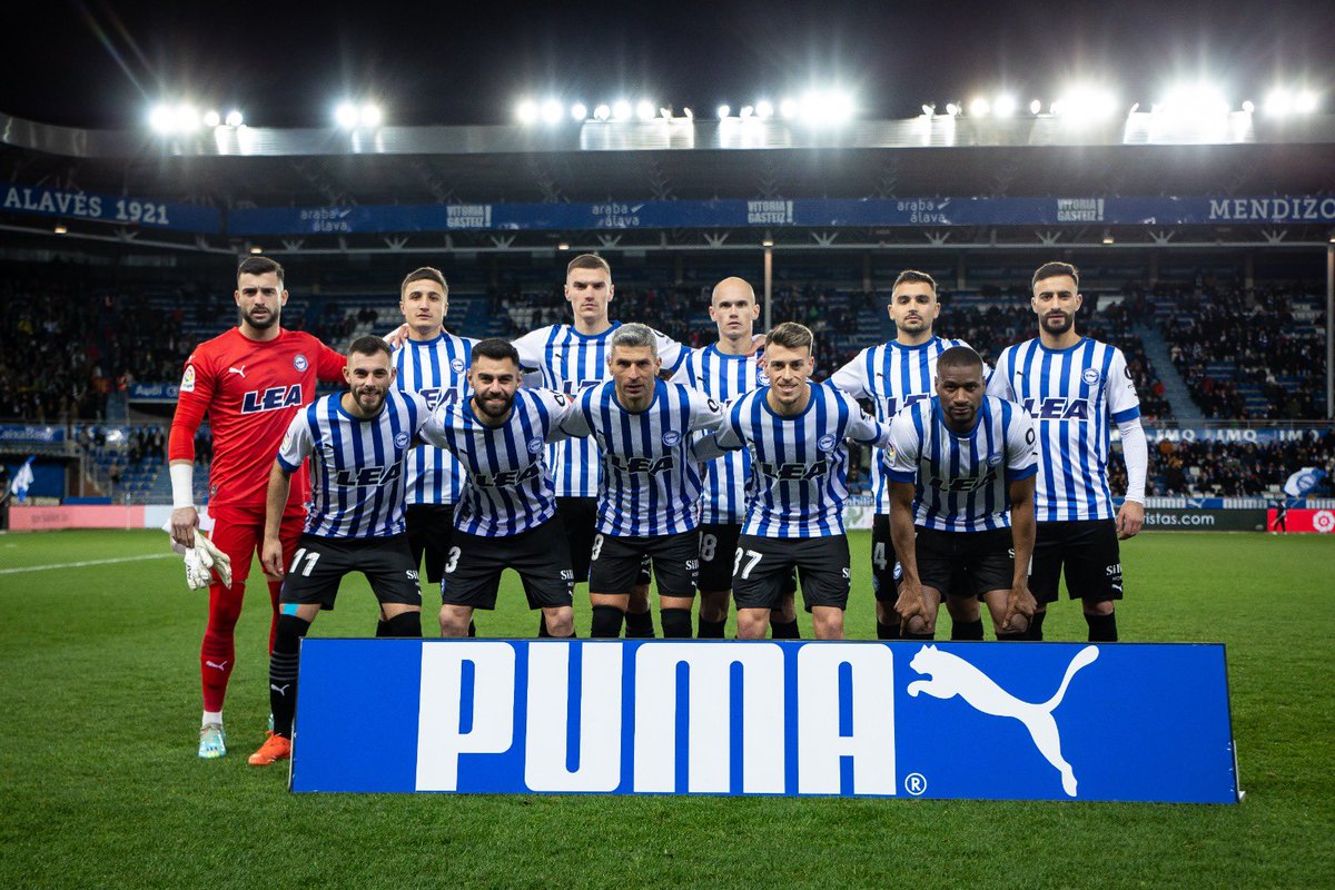 ➕3️⃣ ¡ GRANDE EQUIPO ! Qué bonito volver a jugar con nuestra gente  💙🏟️

Orgulloso del trabajo de todos! Vamos a por más!!