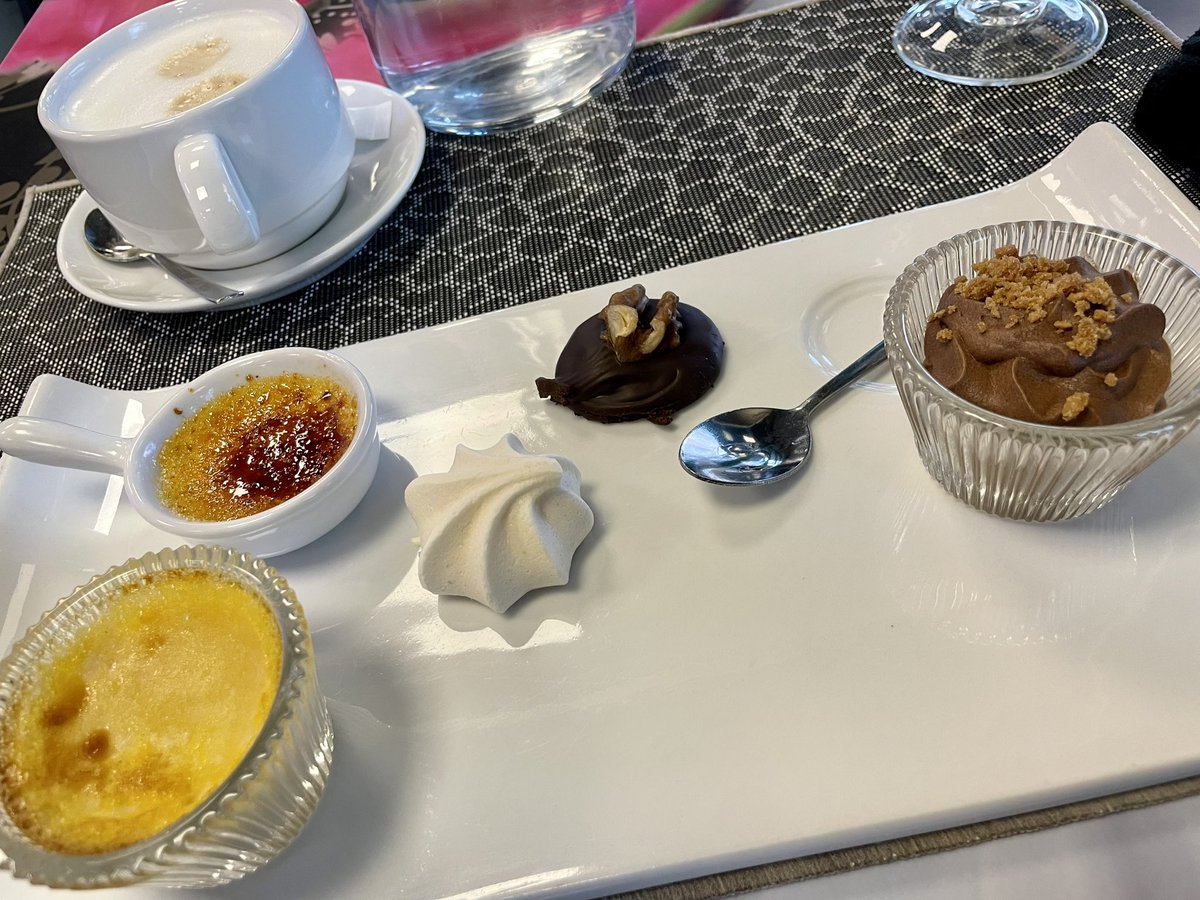 1753_HSP's tweet photo. 🇫🇷 #1753_jetzt https://t.co/C9EC1bXyGf