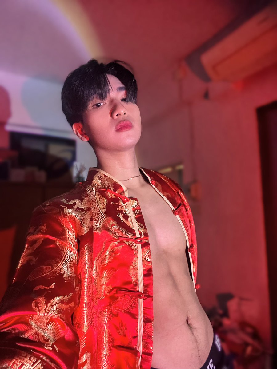 Atom45654's tweet photo. ขออ้อนเอาอังเปาได้ไหม🧧🥺 #ตรุษจีน https://t.co/hpjzEaY21v
