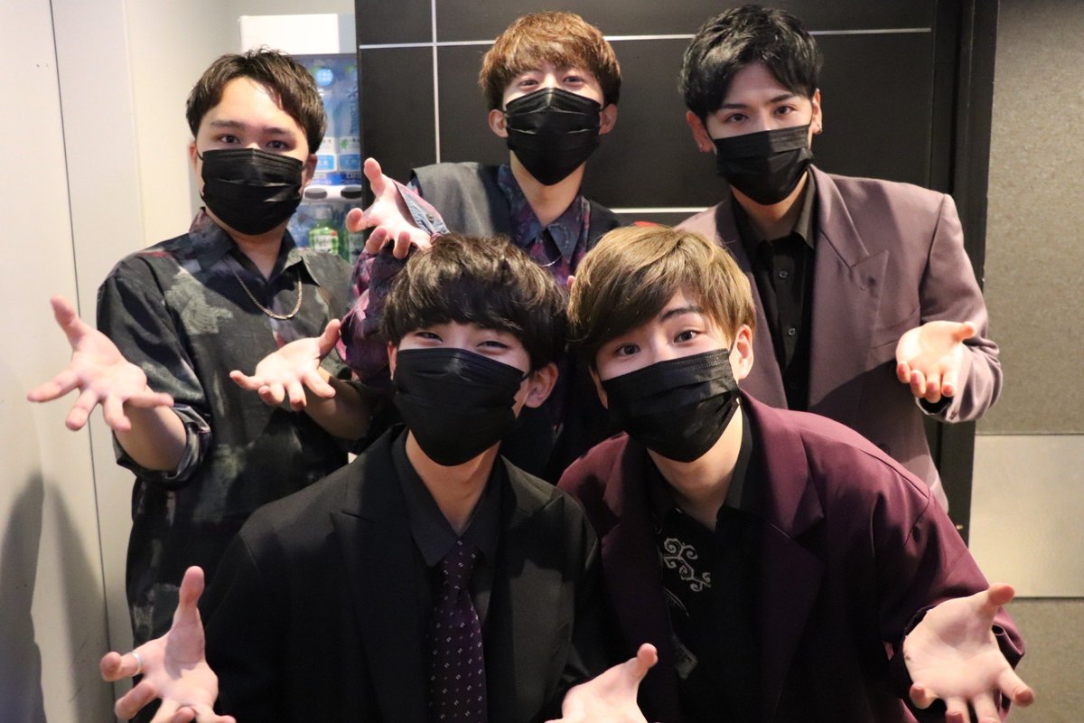 LowFive_5's tweet photo. 🐺━━━━━━━━━━━━━━━

  　　　　　【敗者、復活】

『a cappella spirits 敗者復活ステージ』
への出場が決定しました。
これまでの悔しさを胸に、挑みます。
応援よろしくお願いします！！🐺
 Break the wall down, yes we can!! Fly Again!!!!!

━━━━━━━━━━━━━━━🐺 https://t.co/jRxWM8Utzq