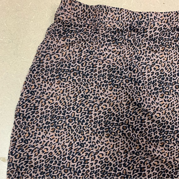 BoBlake20712955's tweet photo. So good I had to share! Check out all the items I'm loving on @Poshmarkapp from @zoranfilipovski #poshmark #fashion #style #shopmycloset #bluenotes #shein #puma: https://t.co/CUn4igsdIC https://t.co/v3nrmUjenS