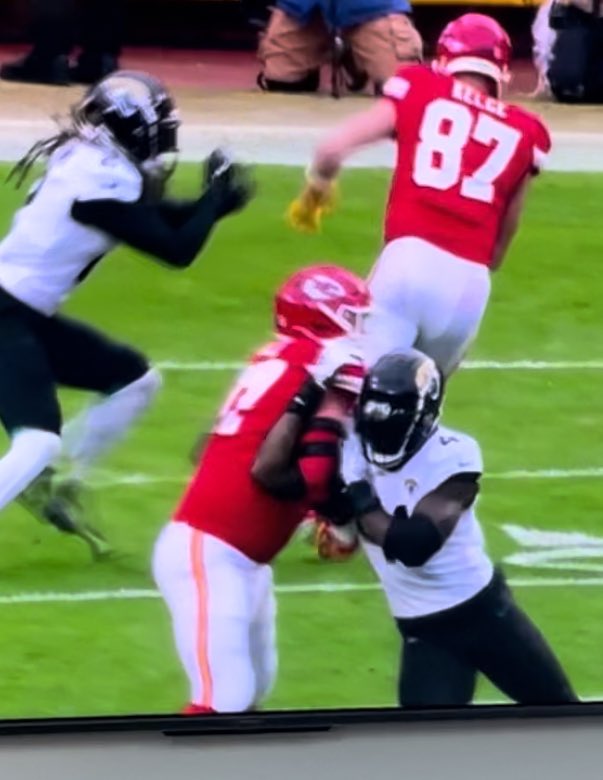 DuuuvalVA on Twitter "What is holding? Illegal man downfield?"