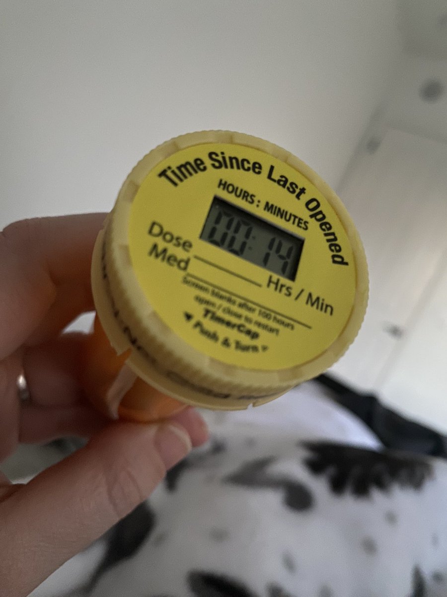 HowtoADHD's tweet photo. This has saved my butt this week. 4/5 days I woke up and went “wait…did I take my meds???” And the bottle TOLD ME 😁

#ADHD https://t.co/UFgLLMvIfz
