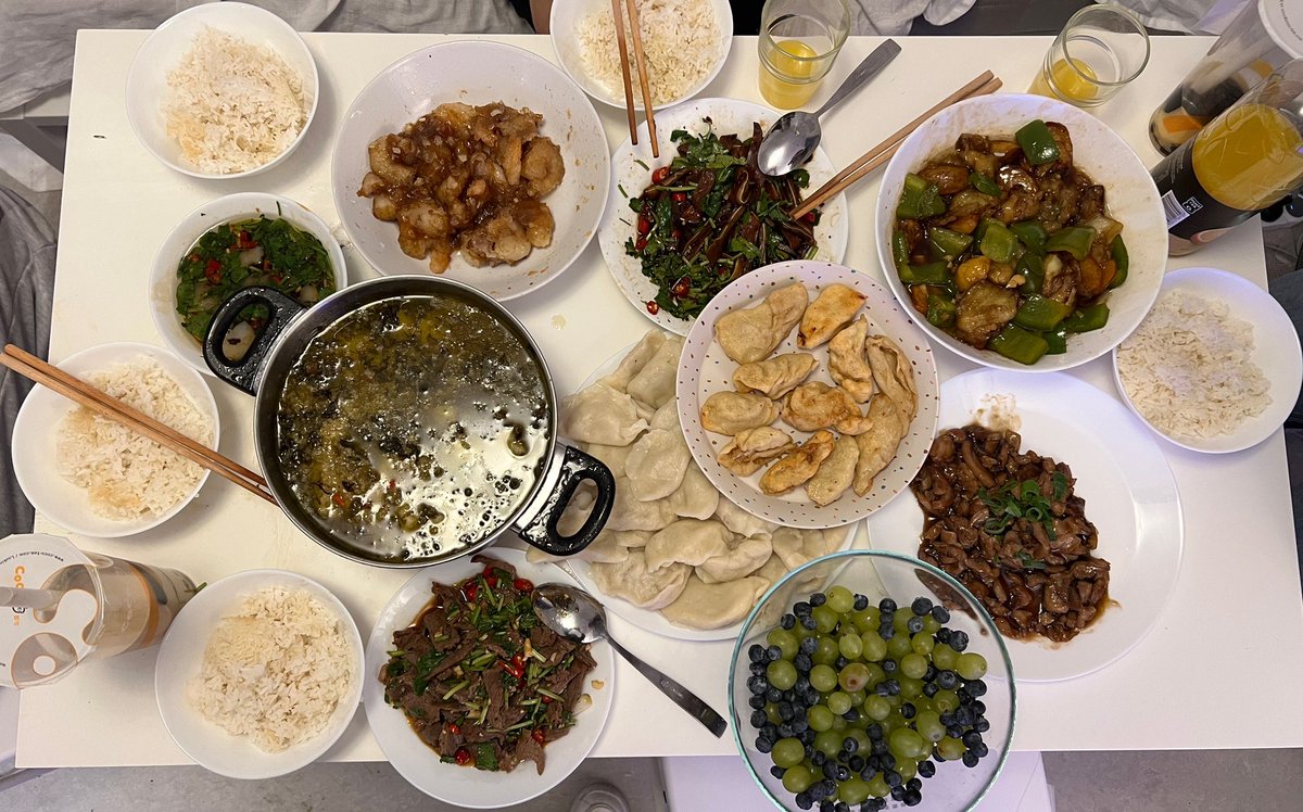 AAAshleyQ's tweet photo. Happy Chinese New Year 🎆🥳🎉 https://t.co/R6mz7oZaHT