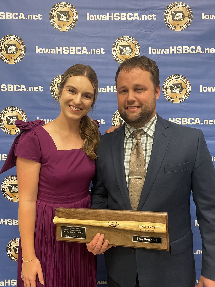 Had a great weekend at the <a href="/IAHSBCA/">Iowa HS Baseball Coaches Association</a> coaches clinic. Learned from some of the best and was honored to receive these two awards. 2022 was a great season that wouldn’t happen without great players, assistant coaches, and community support. Big thanks to all involved! #TigerTown