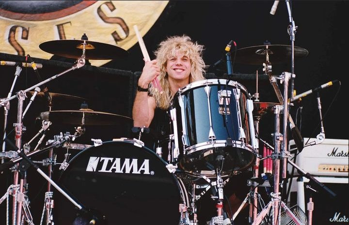 Happy Bday Steven Adler ex baterista de l Guns N\ Roses  