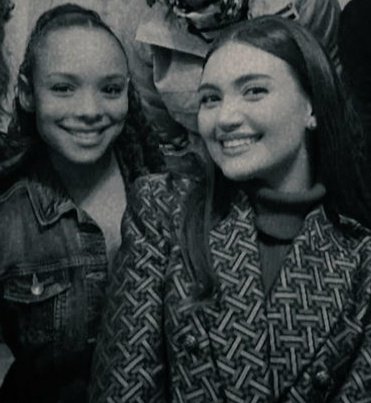 VAfandomUSA's tweet photo. We need more of this!❤️💯 @sisistringer(Rose-a bad@ss Dhampir who can kick butt) &amp; @_danielanieves(Lissa-a princess meant to be queen) both leading a show! A winning mix!
👉#SaveVampireAcademy

@netflix @primevideo @hbomax @paramountplus @hulu @syfy @fxnetworks @thecw
@disneyplus https://t.co/JzEgV78r84