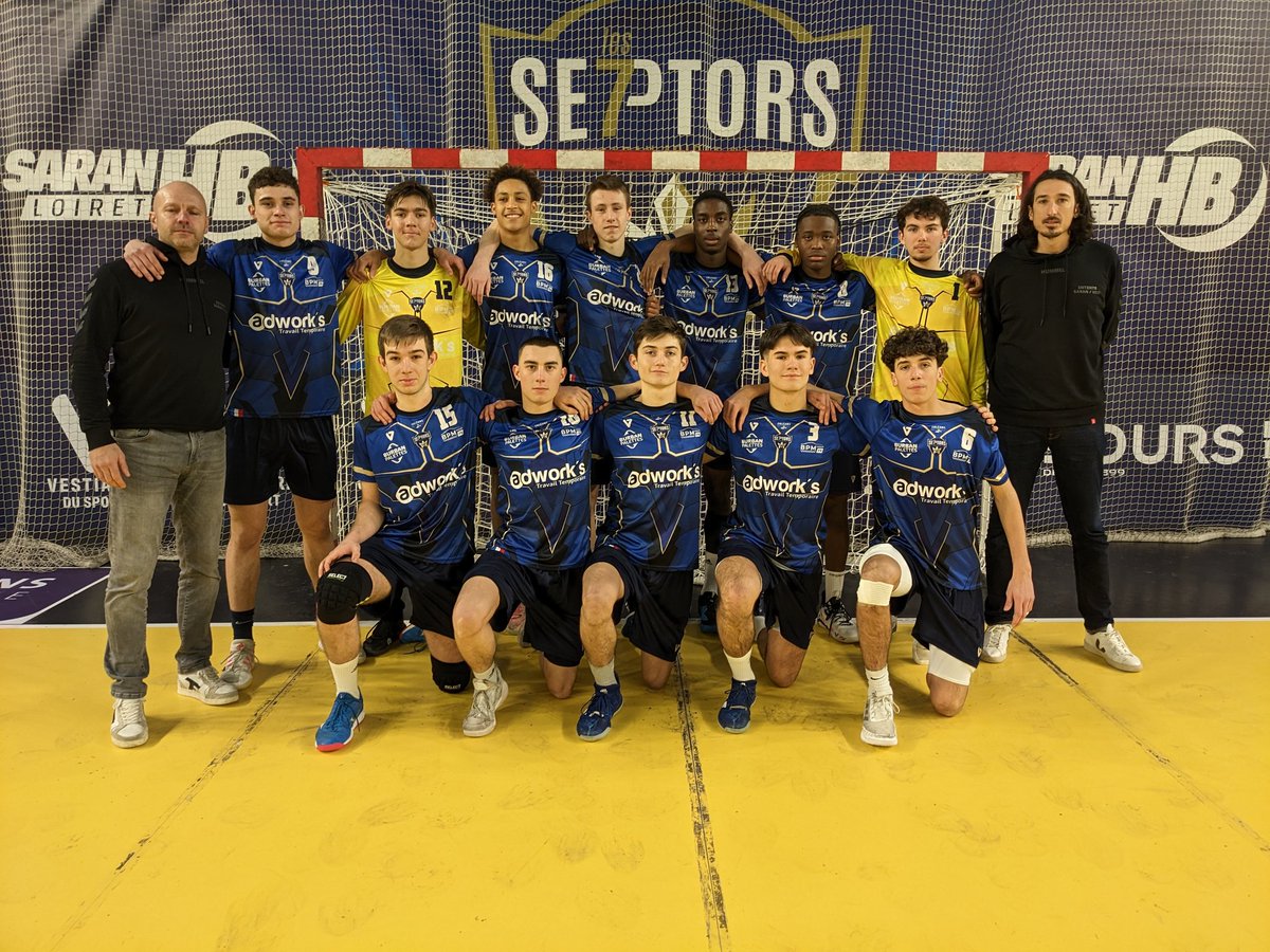 LCoursimault's tweet photo. #Handball
U18 Élite
Grosse performance des bébés #Septors, vainqueurs face au Paris-SG, 28-23.
Entente @Saran_Loiret_HB - @usohb 
@larep_fr https://t.co/F7Wxxnep2U
