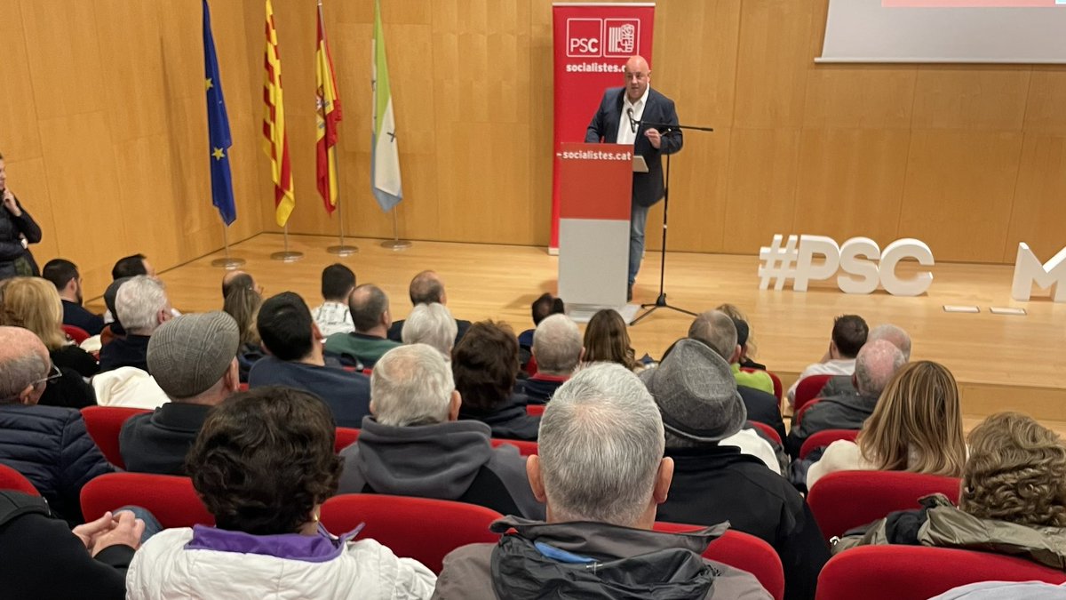 pscvoriental's tweet photo. 🌹Èxit en la presentació de @pdrodrig com a candidat del PSC a l’alcaldia de Montmeló 

🏛️ La Sala de la Concòrdia s’ha omplert de gom a gom per escoltar a l’actual alcalde i candidat a la reelecció 

👥 L’han acompanyat @meritxell_batet i @jonatanml https://t.co/FCrtMEqBH7