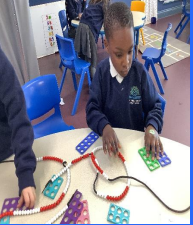 MBrookprimary's tweet photo. We LOVE to learn in Reception! We can learn independently, with an adult or with other children. #MBstars #eyfs #earlyyears #receptionlearning https://t.co/6NmRJ7CtkN