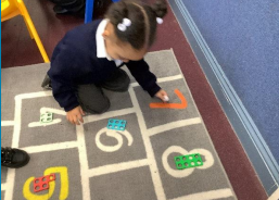 MBrookprimary's tweet photo. We LOVE to learn in Reception! We can learn independently, with an adult or with other children. #MBstars #eyfs #earlyyears #receptionlearning https://t.co/6NmRJ7CtkN