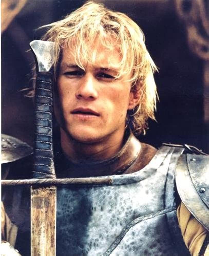 SitoCinema's tweet photo. Hoy hace 15 años nos dejo #HeathLedger, todo el mundo lo recuerda por su histórico Joker, fue una de las pérdidas más grandes jamás de Hollywood. 

Pero hoy reivindicó su gran papel, en una película que me encanta 'Destino De Caballero'. https://t.co/0gdfLBuIJM