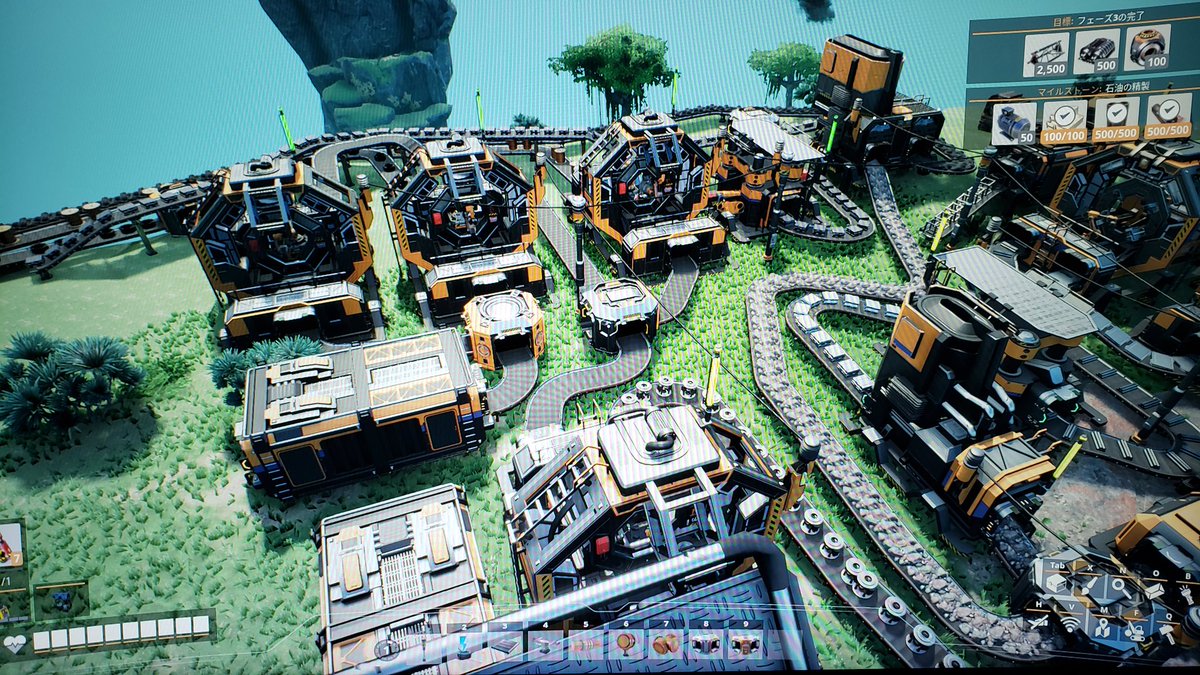 Satisfactoryという未開拓地に工場を作るゲームしてる…面白いけれど、あっという間に時間が過ぎてゆく！！