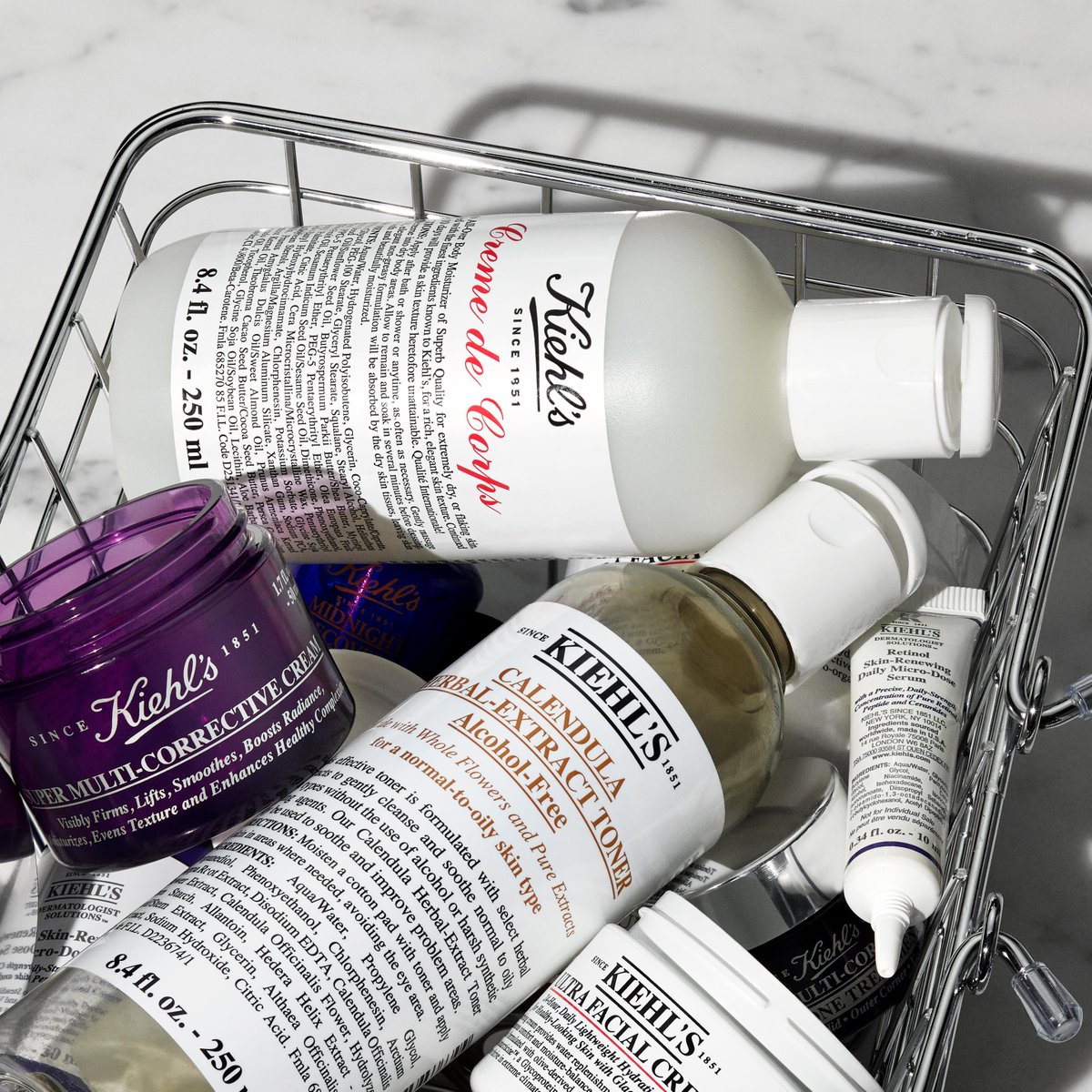 Kiehls's tweet photo. Clean out your beauty cabinet and earn rewards 👏
Each Kiehl’s empty ➡️ 10 points through our Kiehl’s Family Rewards 💘 for perks like a birthday gift, exclusive offers, and more!
#Kiehls #FutureMadeBetter #KiehlsFamilyRewards #Skincare https://t.co/pMuyYUa8hn