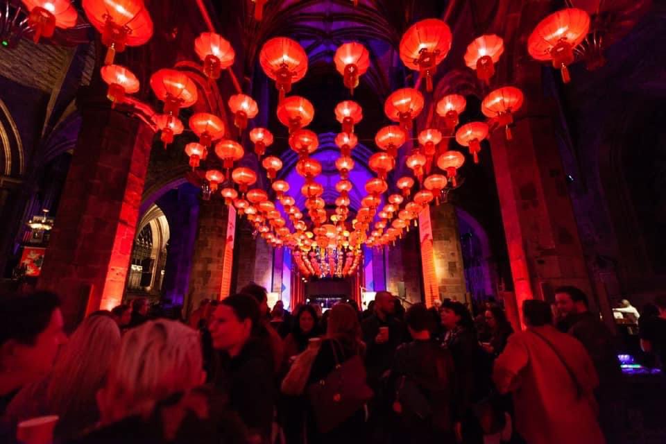 burnsandbeyond's tweet photo. Happy Chinese New Year to all! 

新年快乐

Happy memories of Rabbie, Dragons &amp; Lanterns in @StGilesHighKirk for #BurnsandBeyond 2020, when #BurnsNight and #CNY both fell on the 25th Jan, which won’t happen again until 2096!

#CNYEdinburgh #yearoftherabbit #burnsandbeyond https://t.co/F8V4bJPhsG