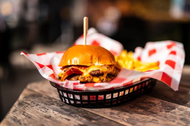 HennesseysBrum's tweet photo. Just a reminder that all this and more can be enjoyed for half price every Moday to Thursday every week here
#halfpricefood #digbeth #birmingham https://t.co/ywgyUYmeEd