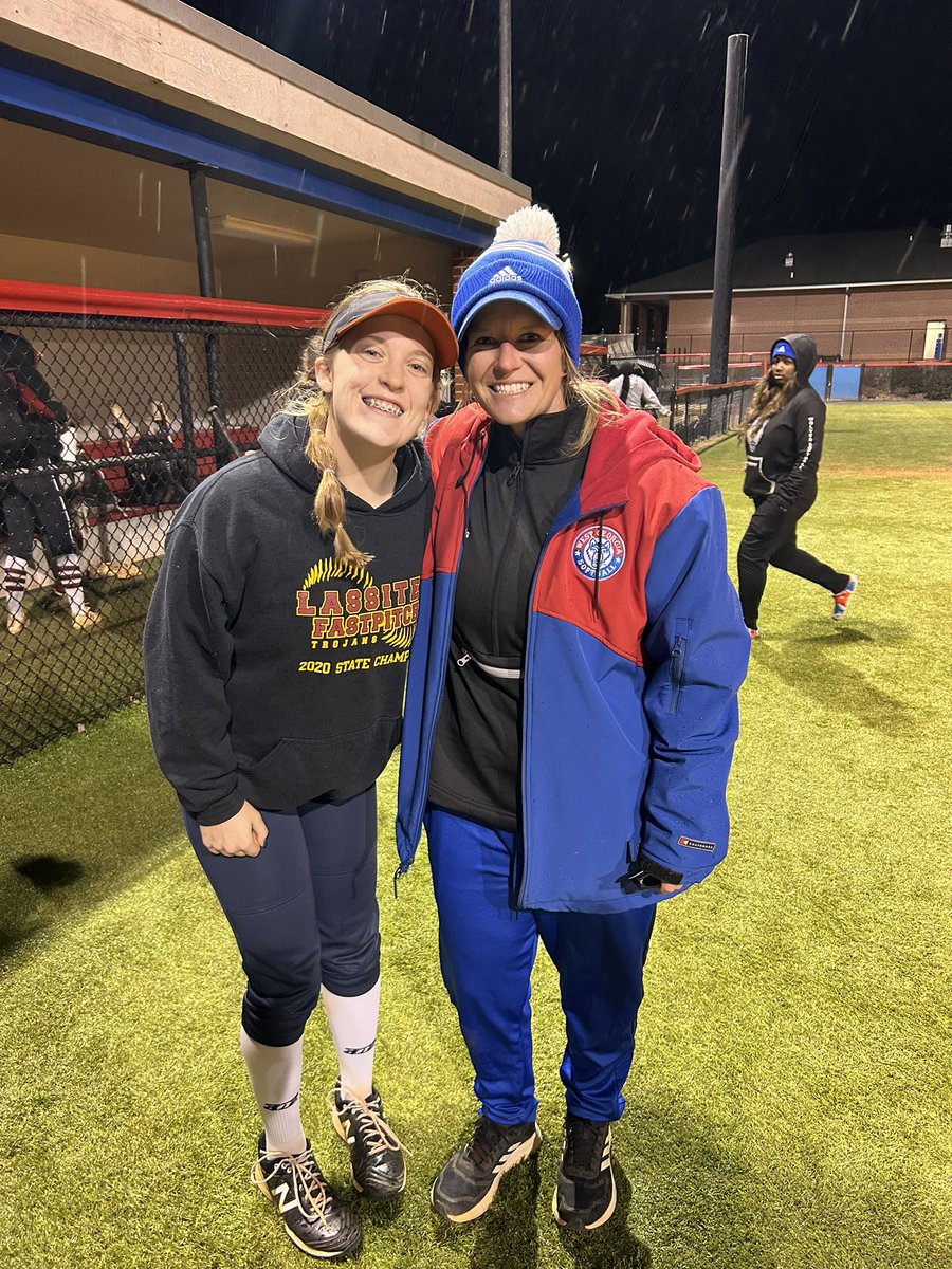 Thank you <a href="/UWGSoftball/">West Georgia Softball</a> for such a great camp!! I had a great time with coach Burton and her team!! I loved the atmosphere and learned a lot!!