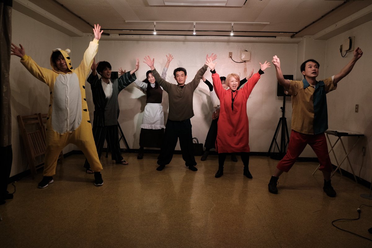 salty_rock's tweet photo. #saltyrock #OP69
1月22日をもちまして配信期間を終わり、これにて全てのイベントが終了です!
ご来場、ご視聴、ご声援、誠にありがとうございました!
最後のダンスと……ありがとうございました!な神野さん。
またどこかの劇場でお会いしましょう!
舞台写真:小峯 維斗さん @NekoDaisuki0819 https://t.co/dnAO7U01YL