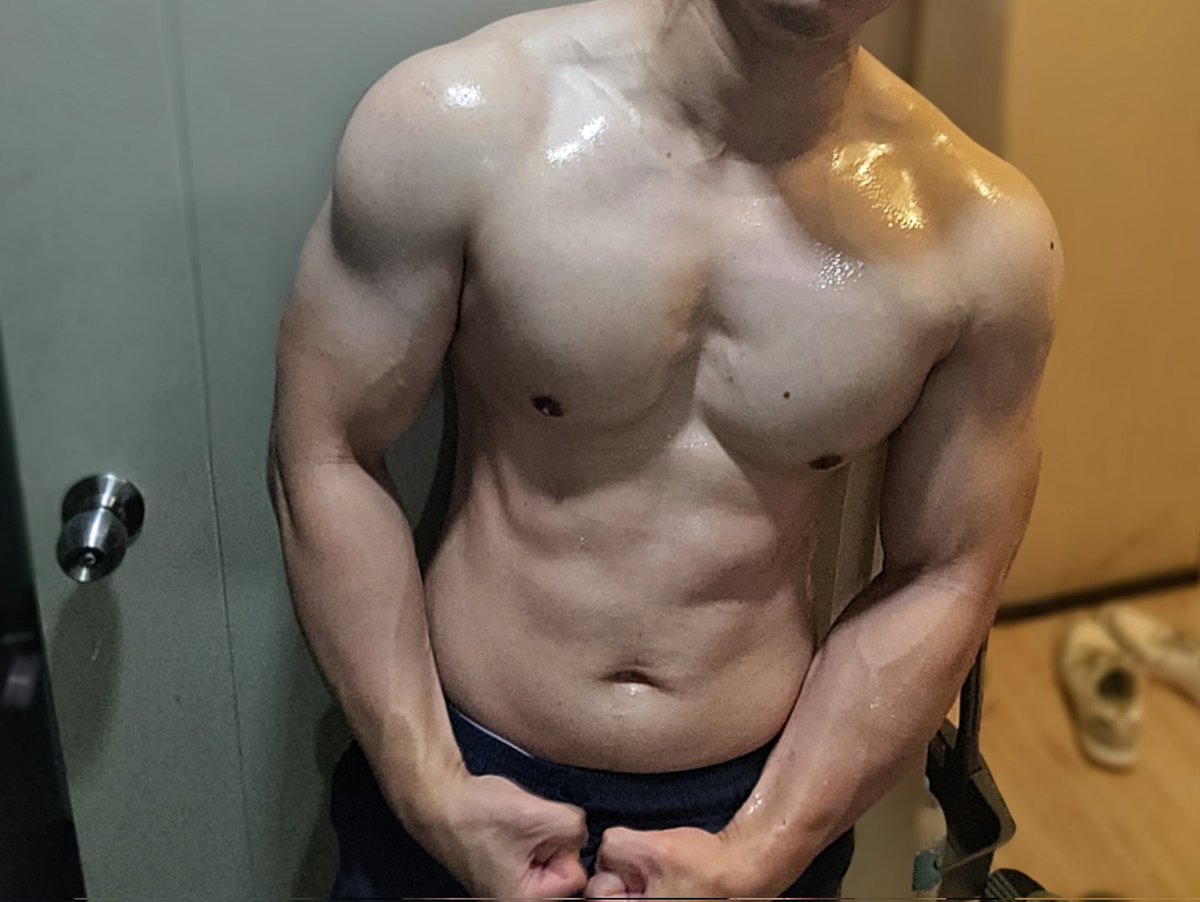 kkbg321's tweet photo. 💦💦 https://t.co/Xtmb5Wr0Uw