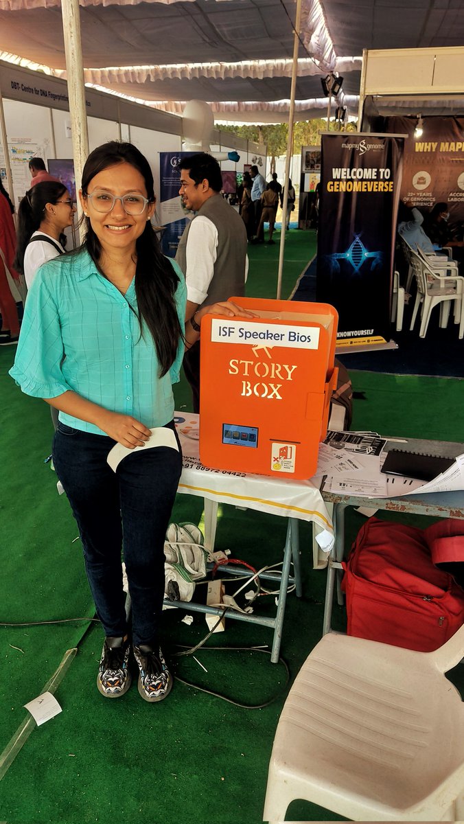 DevanshiGup's tweet image. My small, but useful contribution to @IndSciFest among many others was this cute little Storybox by #DoScience to give the attendees &amp;amp; visitors a concise information about our stellar collection of speakers/panellists/moderators.
