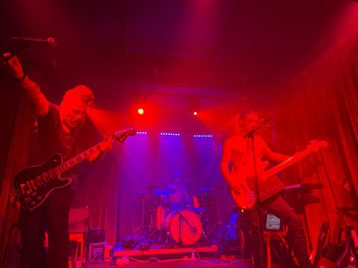 ShapeOfWaterMus's tweet photo. You know what's happening on the 28th of this month? We're playing in Wolverhampton at @giffardarms with the fantastic @Justaridepage, supporting the amazing @KarmaEffectUK.
It's going to be an amazing night! See you all there.
#ShapeOfWater #TheKarmaEffect #JustARide https://t.co/OTYaGy0v7f