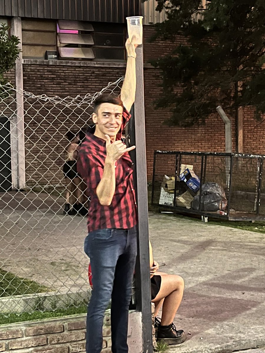 Rtw este luqueta de la suerte para que nunca te falte el escabio… 
<a href="/LucasMartinAbas/">Luqueta</a>
