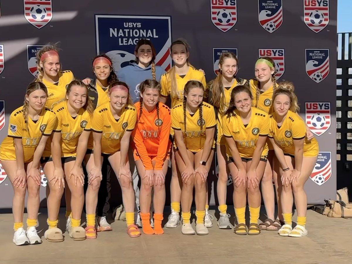 Weekend of soccer in Arizona!! Had a great time with my clubmates!! Looking forward to highschool and can’t wait to get back together this summer for another great season of soccer! <a href="/Alliance_FC_/">Alliance Futbol Club</a> <a href="/AFCAcademy06G/">Alliance FC Academy 06G</a>