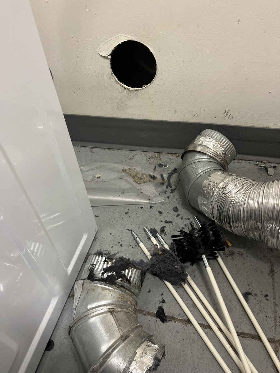 unclefej's tweet image. Well maybe that’s why the dryer isn’t working #badconstruction #poorworkmanship
