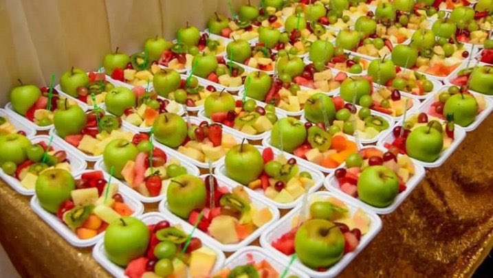 dunmadefoods9ja's tweet photo. Happy Sunday to you’ll 
I serve fresh and yummy fruits for all events. 
Please retweet 
Please refer 🙏🙏🙏 @wanjohn1 @InsideOsogbo https://t.co/ts2MFz0BS0