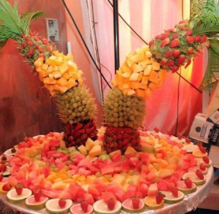 dunmadefoods9ja's tweet photo. Happy Sunday to you’ll 
I serve fresh and yummy fruits for all events. 
Please retweet 
Please refer 🙏🙏🙏 @wanjohn1 @InsideOsogbo https://t.co/ts2MFz0BS0